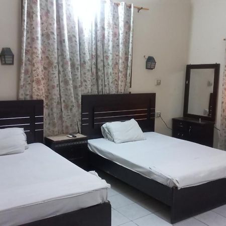 Al Rehman Guest Hous Hotel Hyderabad Bagian luar foto