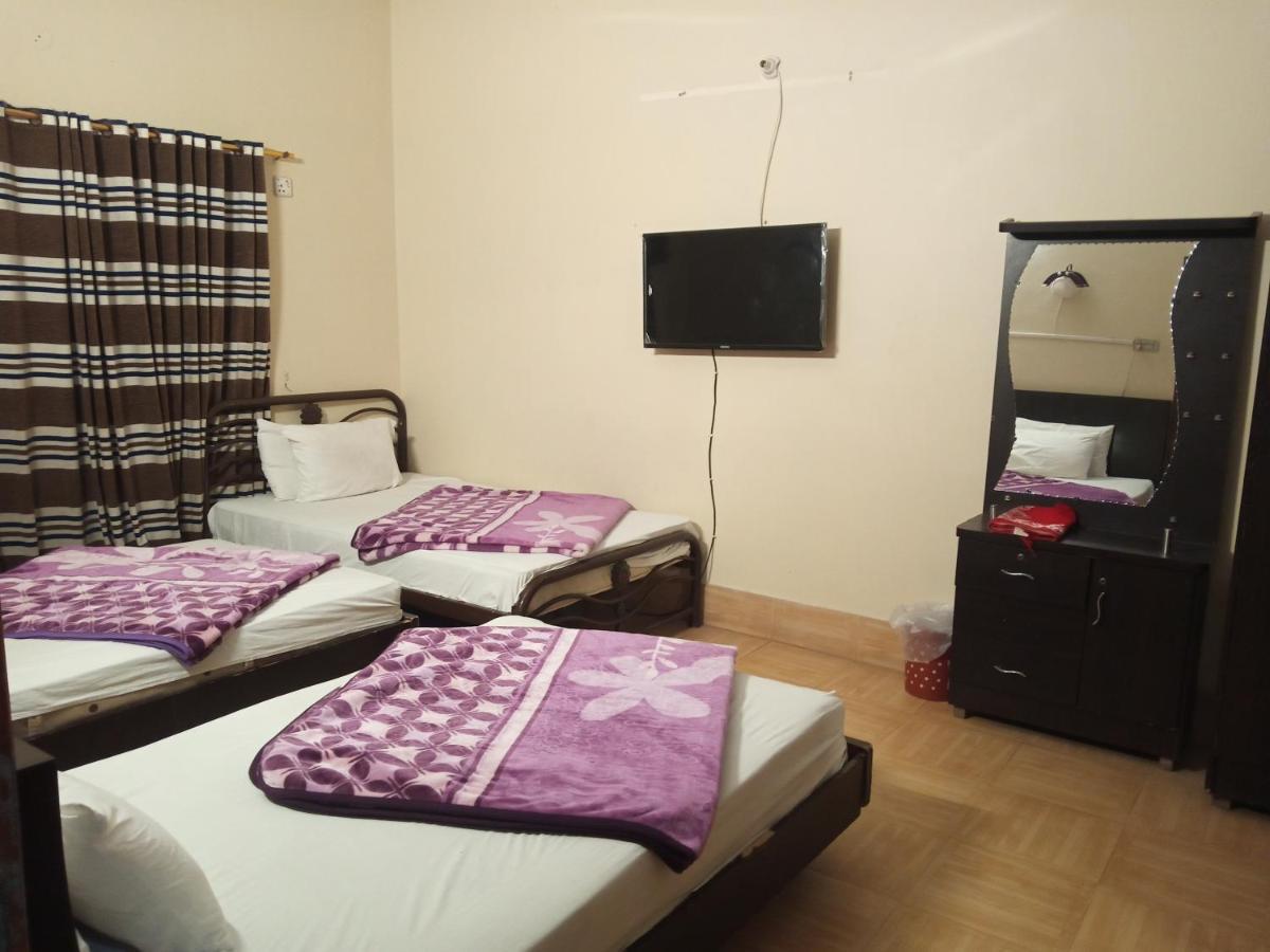 Al Rehman Guest Hous Hotel Hyderabad Bagian luar foto
