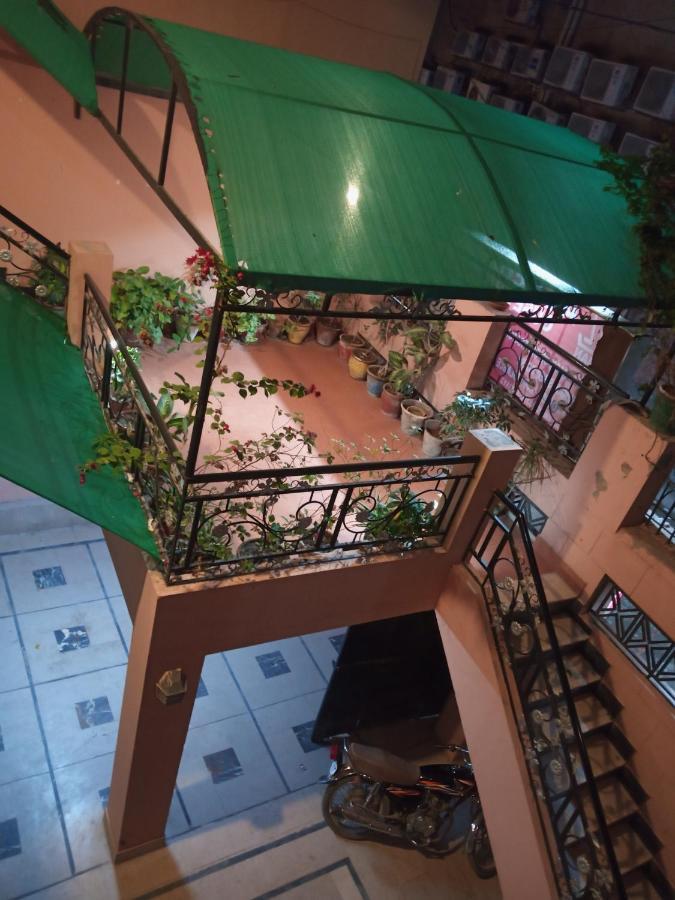 Al Rehman Guest Hous Hotel Hyderabad Bagian luar foto