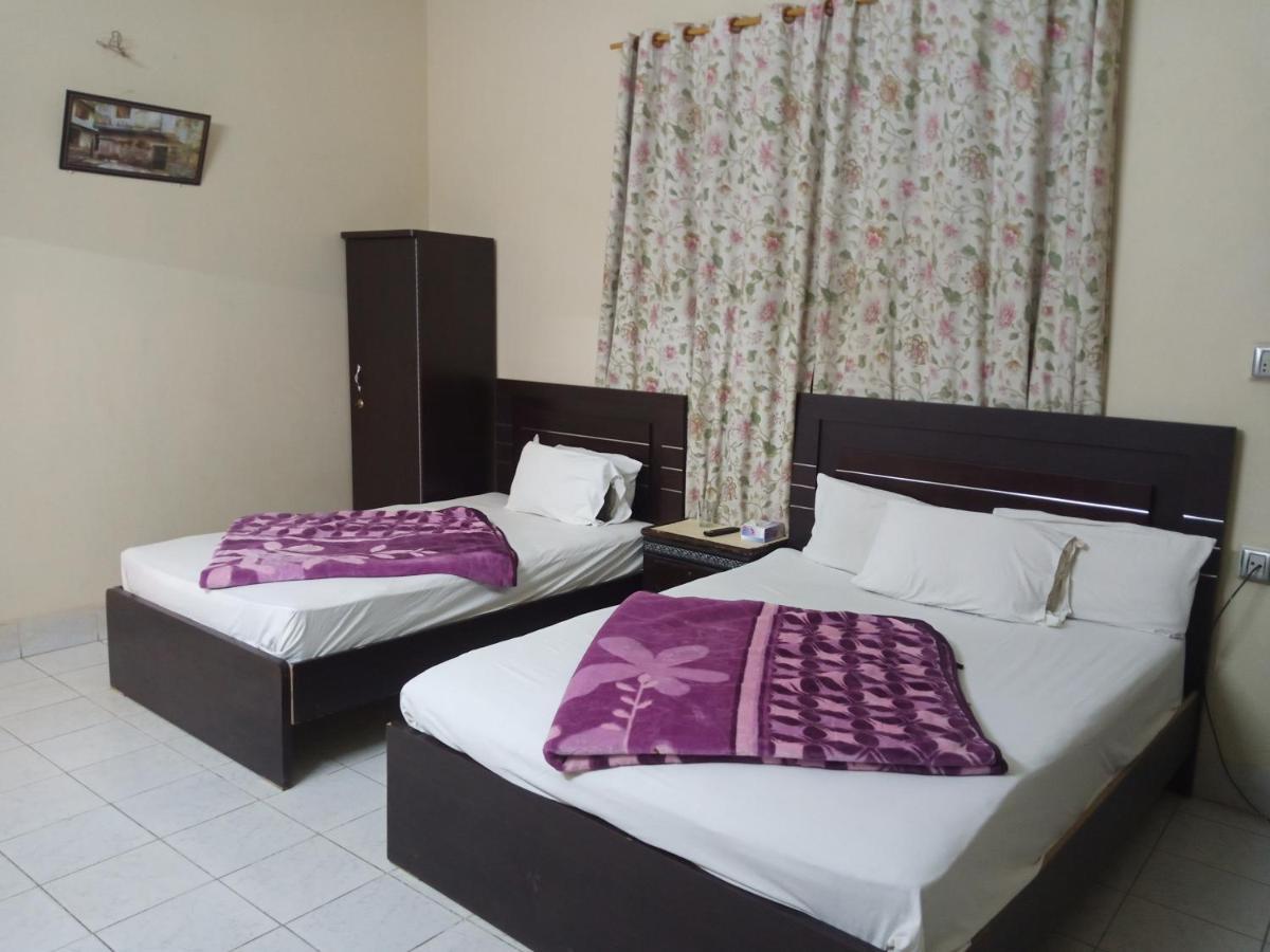 Al Rehman Guest Hous Hotel Hyderabad Bagian luar foto