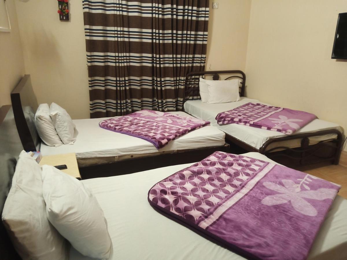 Al Rehman Guest Hous Hotel Hyderabad Bagian luar foto