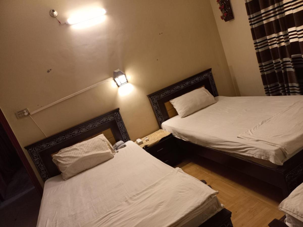 Al Rehman Guest Hous Hotel Hyderabad Bagian luar foto